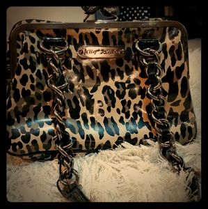 Betsy Johnson 4 compartment hand bag